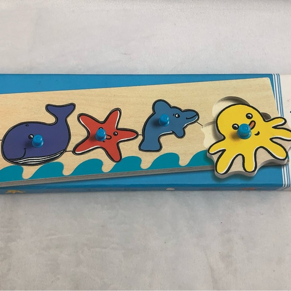 Djeco Ocean Animal Wooden Puzzle for Kids - Picture 1 of 6